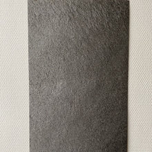 Charger l'image dans la galerie, Pierre Mica gris