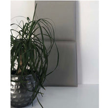 Charger l'image dans la galerie, Carreau de cuir gris clair